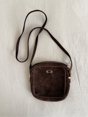Vintage Aries M.R. brown suede small crossbody.